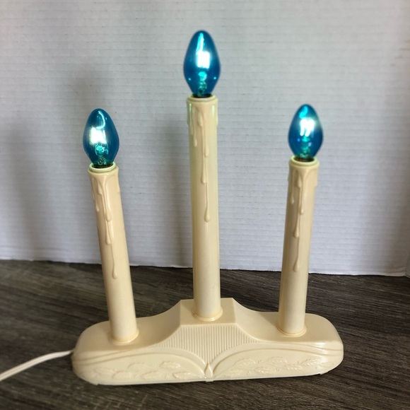 Vtg Electric Three Candle Holiday Decor - Picture 5 of 9